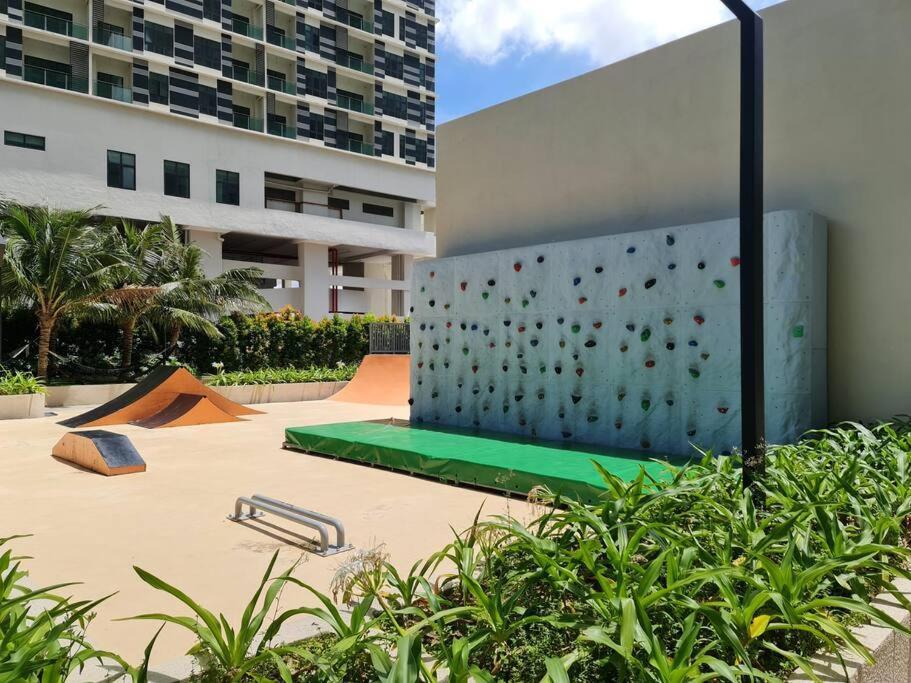 Luxury Bali Homestay Malacca Exterior photo