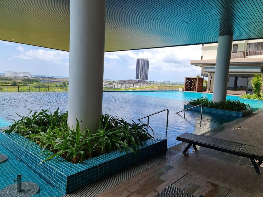 Luxury Bali Homestay Malacca Exterior photo